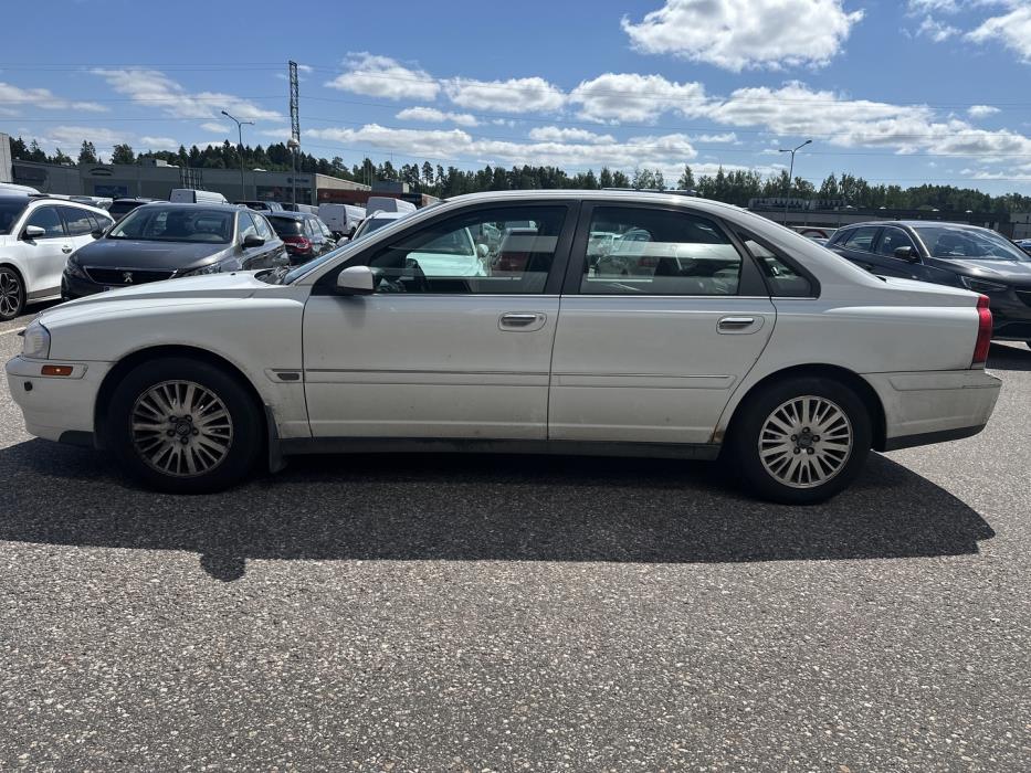 VOLVO S80 2004