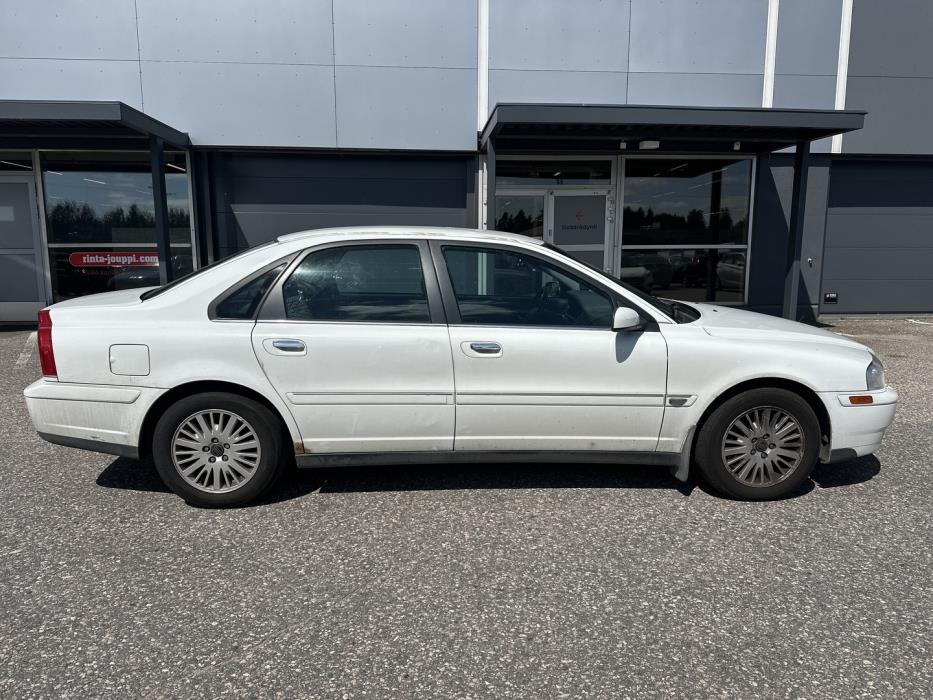 VOLVO S80 2004
