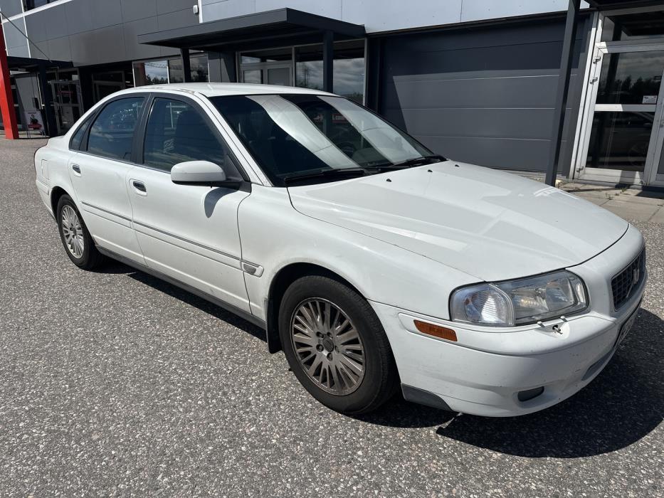 VOLVO S80 2004