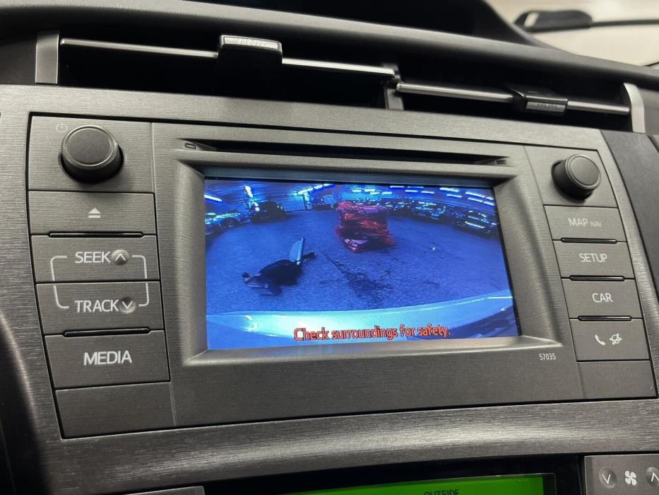 TOYOTA PRIUS PLUG-IN 2014