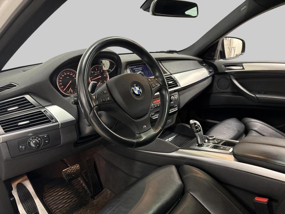 BMW X6 2013