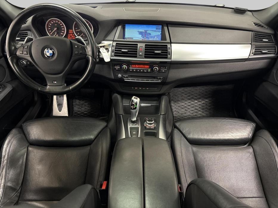 BMW X6 2013
