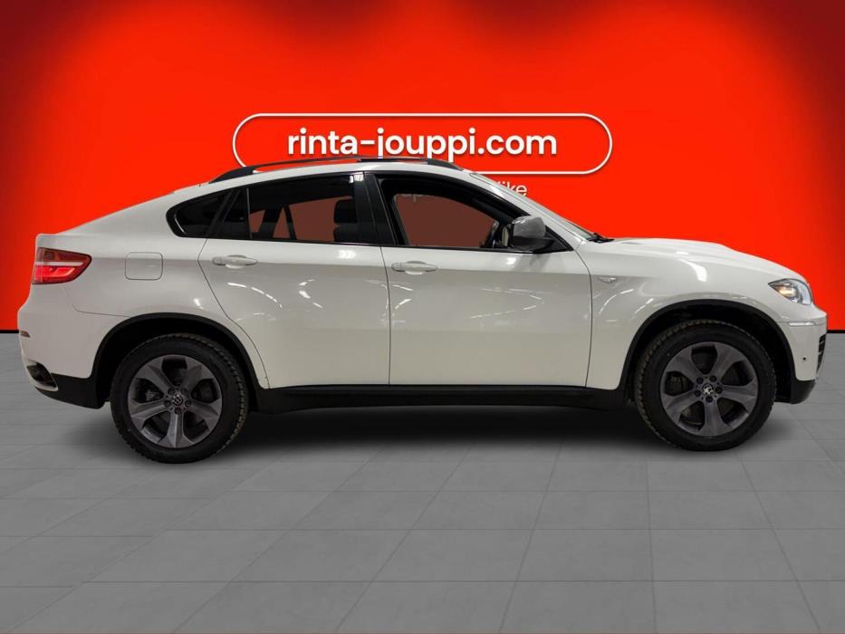 BMW X6 2013