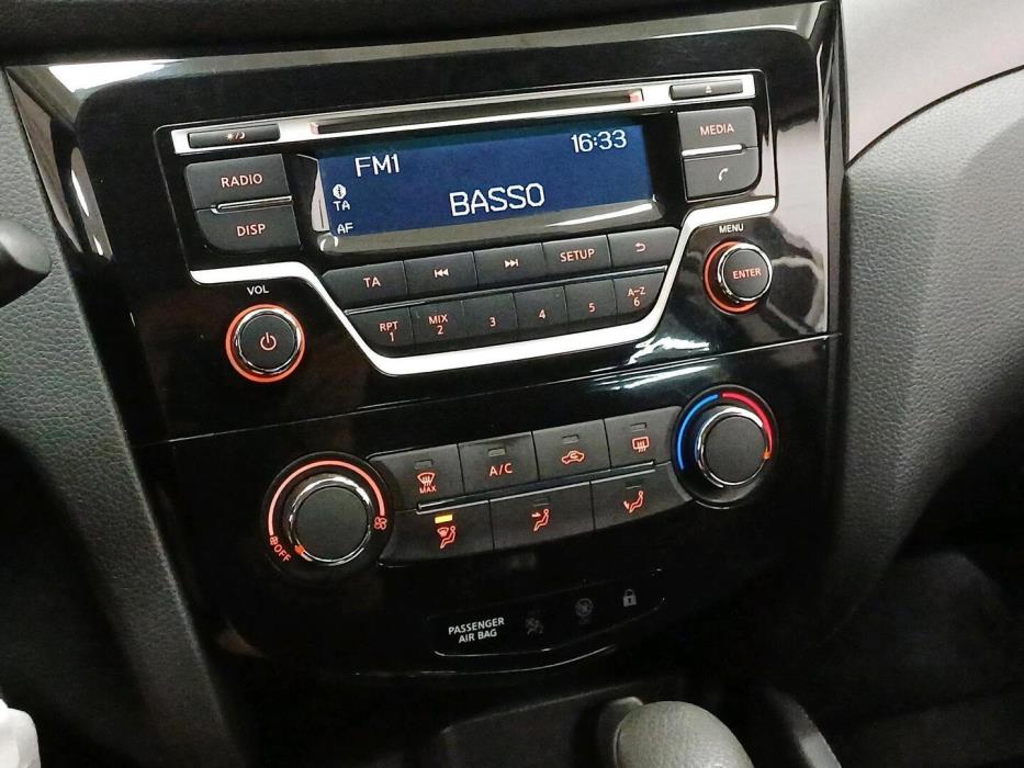 NISSAN Qashqai 2016