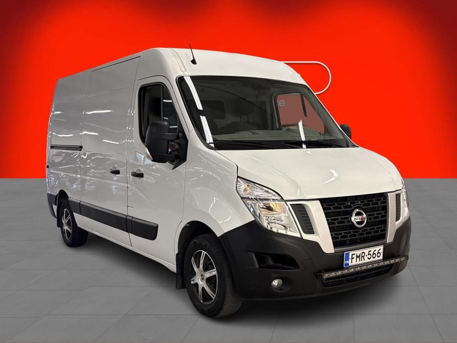 NISSAN NV400 2018