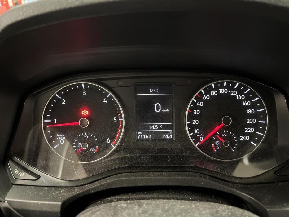 VOLKSWAGEN Amarok 2019