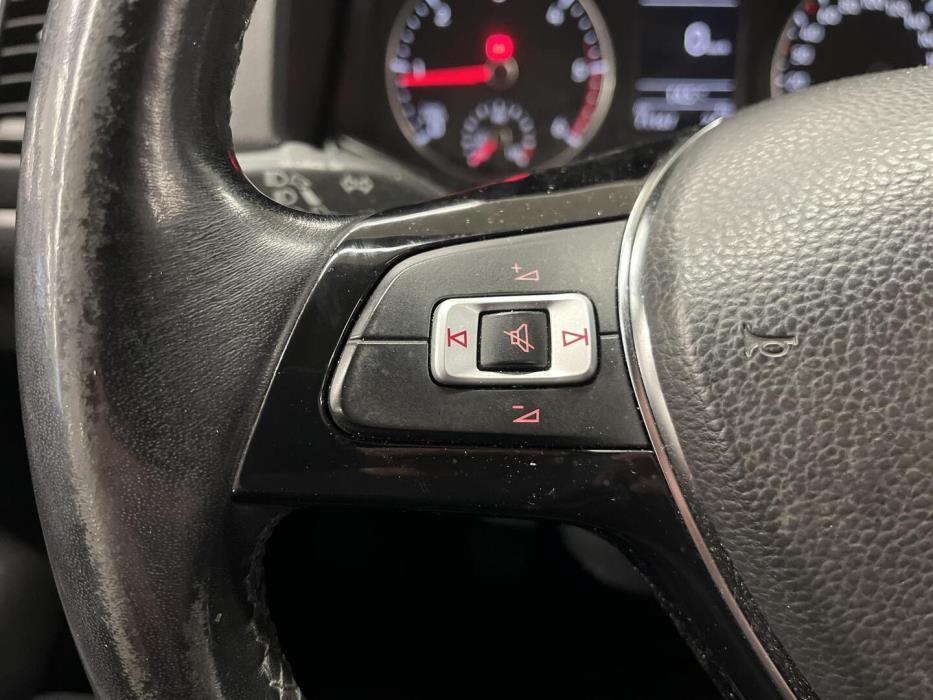 VOLKSWAGEN Amarok 2019