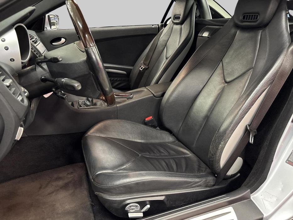 MERCEDES-BENZ SLK 2004