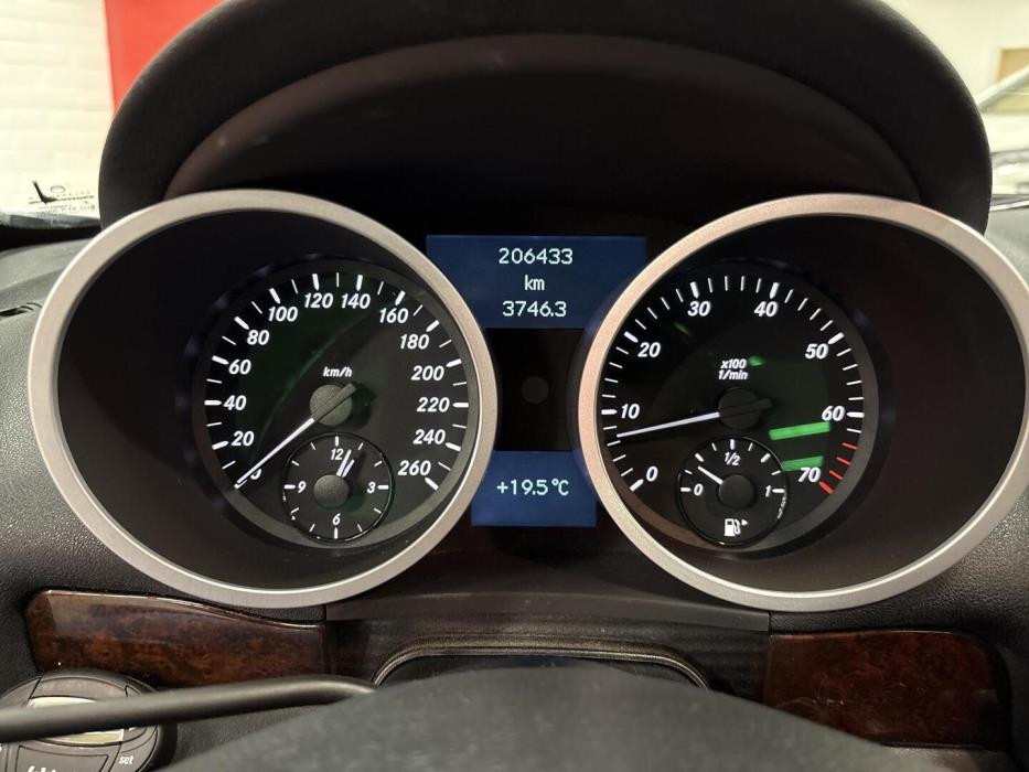 MERCEDES-BENZ SLK 2004