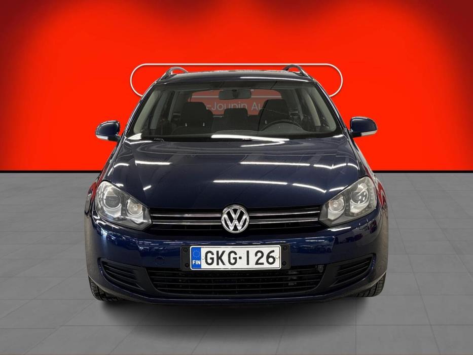 VOLKSWAGEN Golf 2012