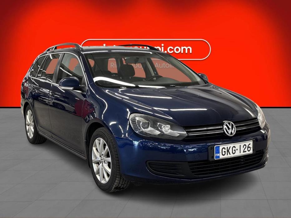 VOLKSWAGEN Golf 2012