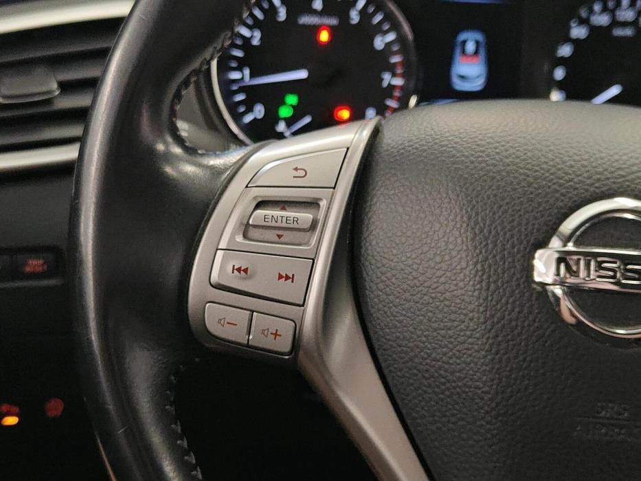 NISSAN Qashqai 2016