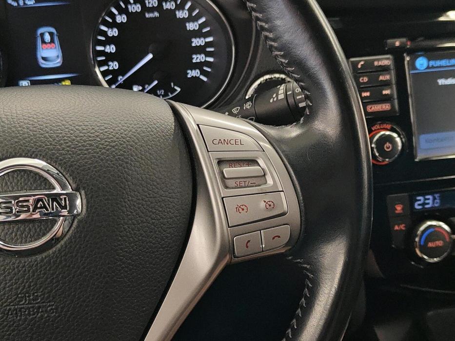 NISSAN Qashqai 2016