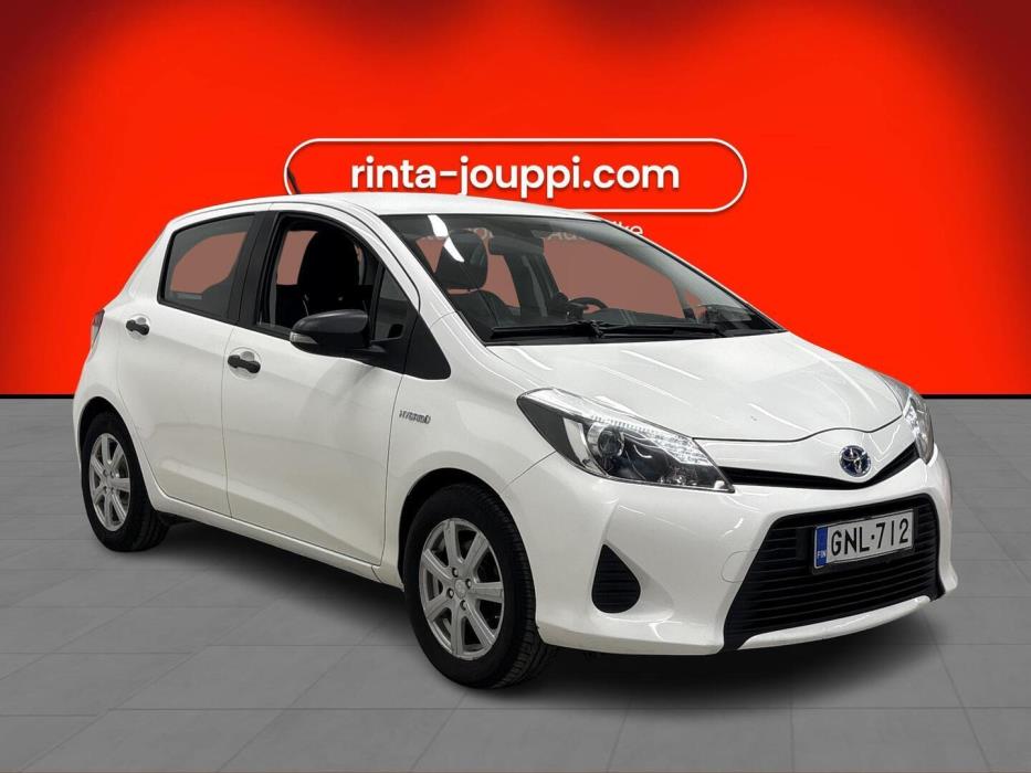 TOYOTA Yaris 2014