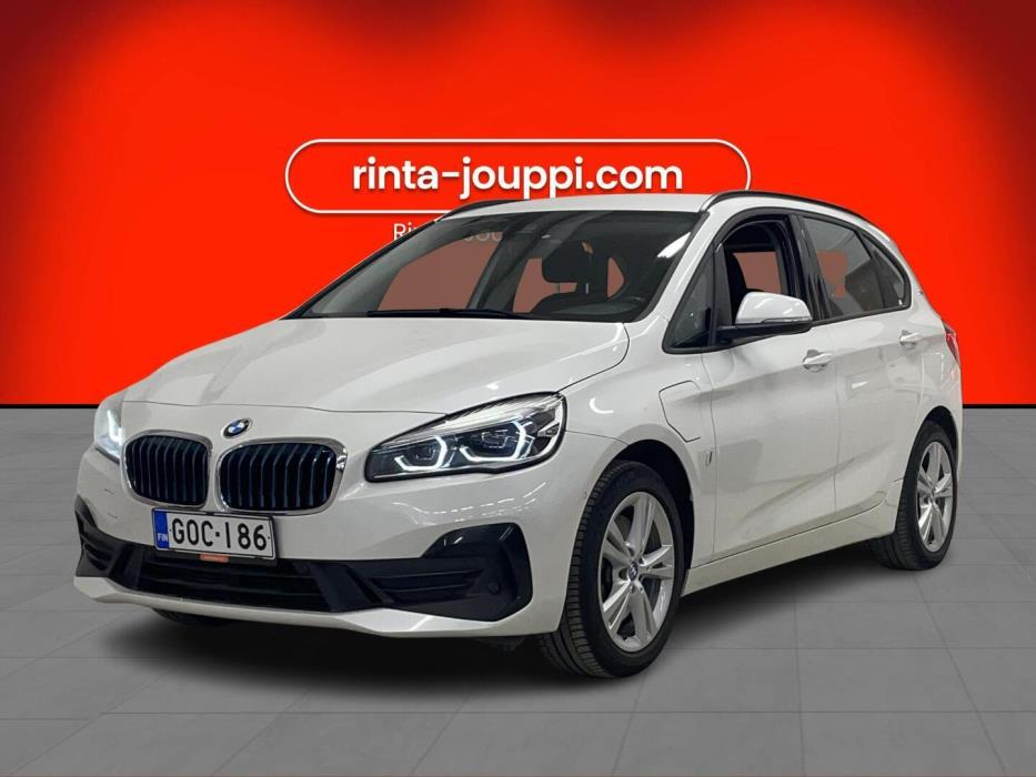 BMW 225 2019