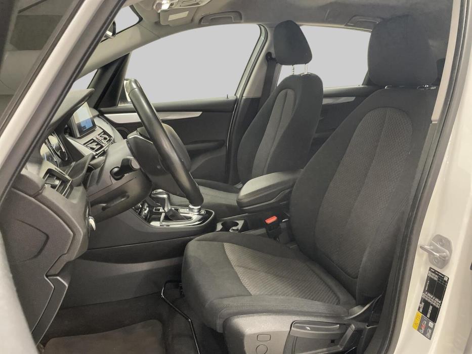 BMW 225 2019
