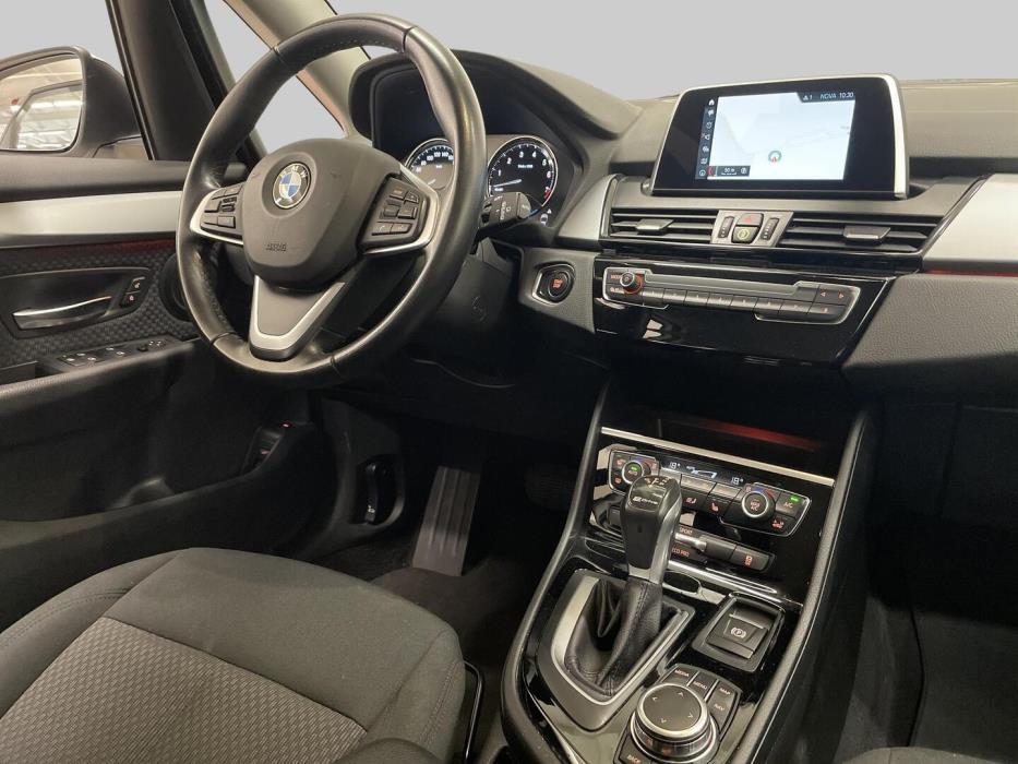 BMW 225 2019
