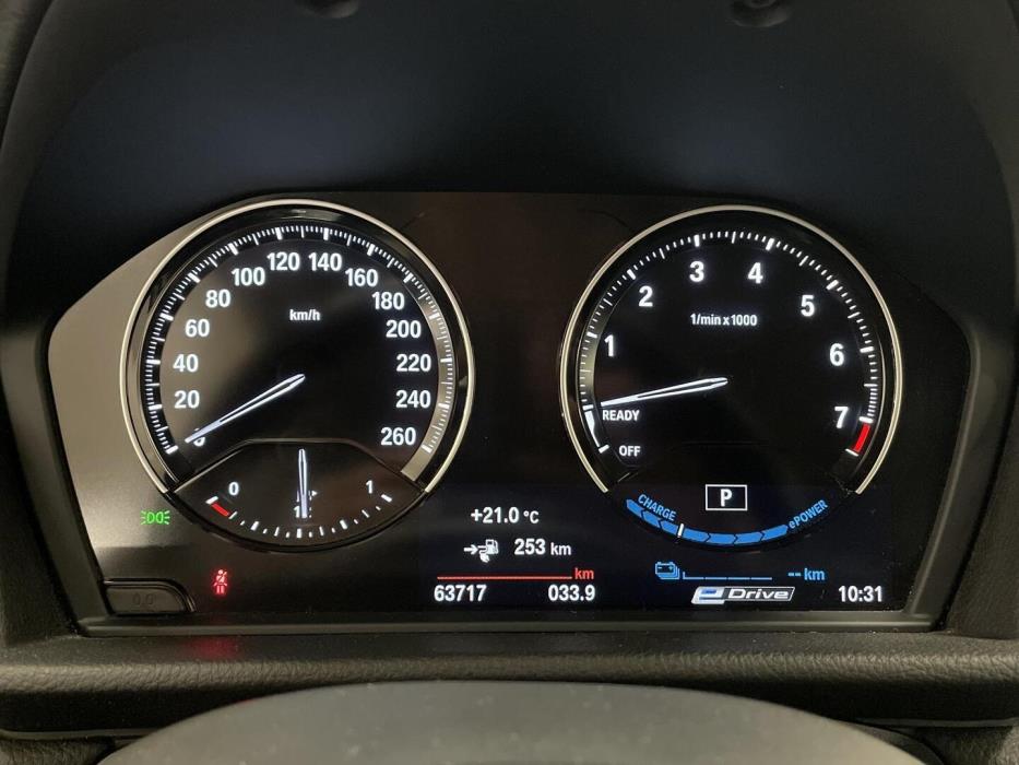 BMW 225 2019