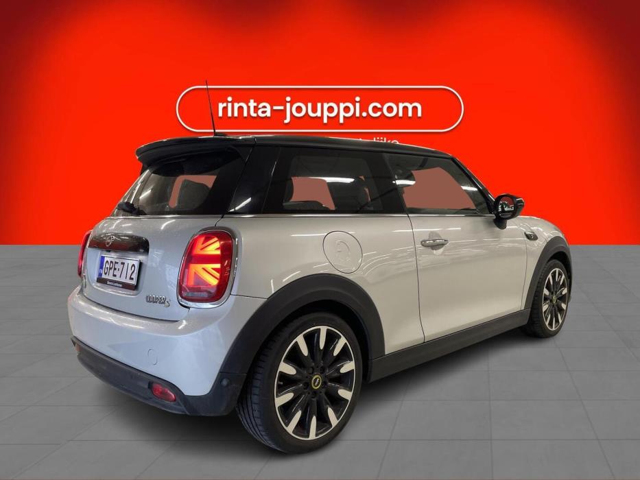 MINI Hatchback 2022