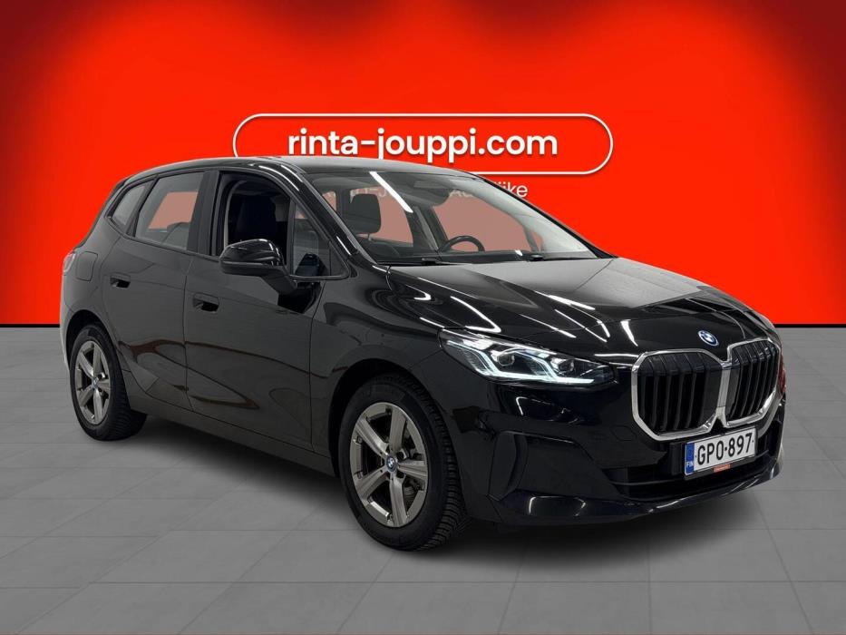 BMW 230 2023