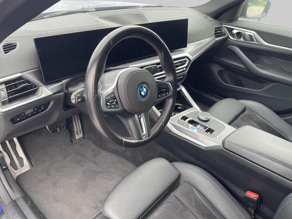 BMW i4 2023