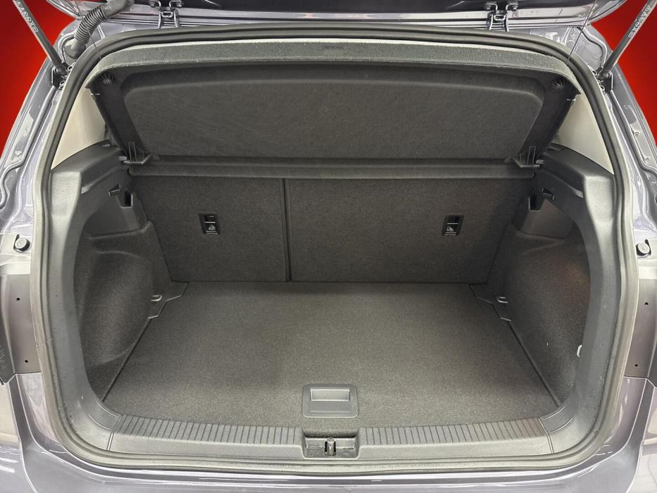 VOLKSWAGEN T-Cross 2024