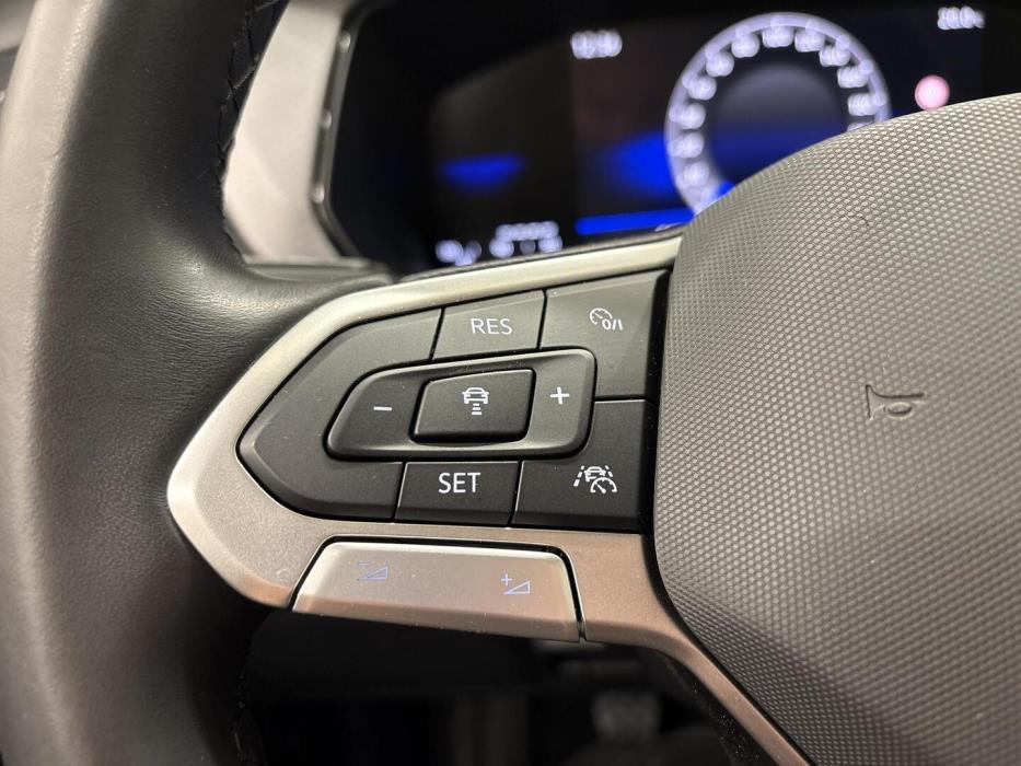 VOLKSWAGEN T-Cross 2024