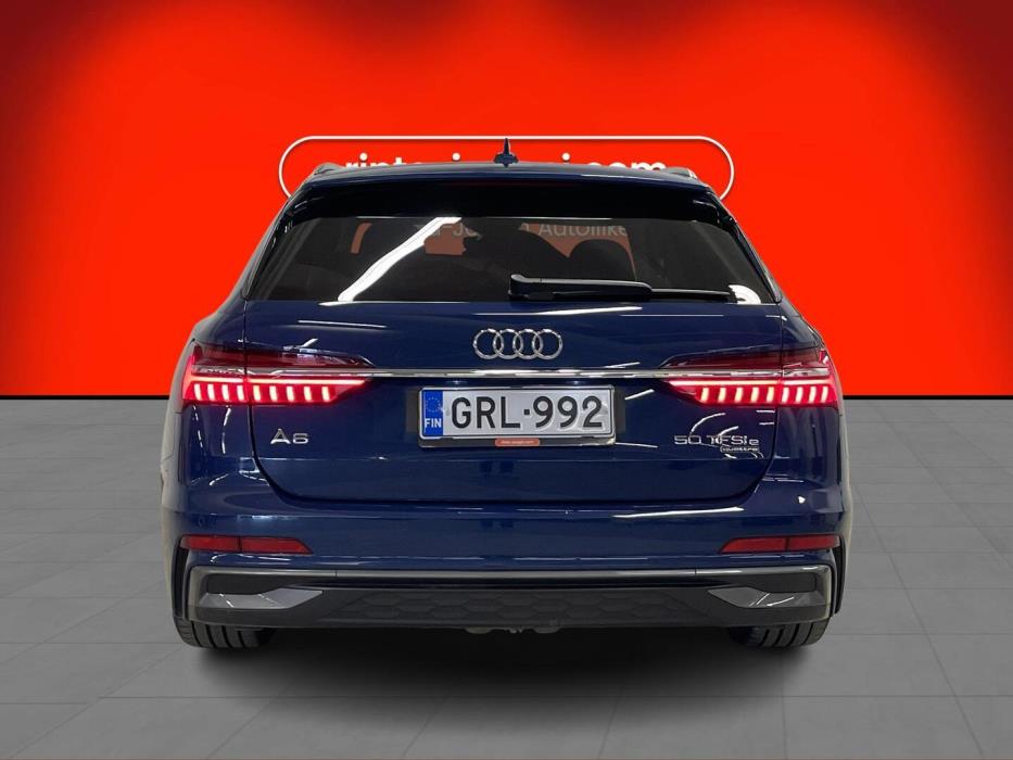 AUDI A6 2025