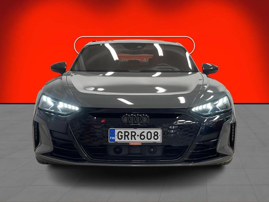 AUDI E-TRON GT RS 2022