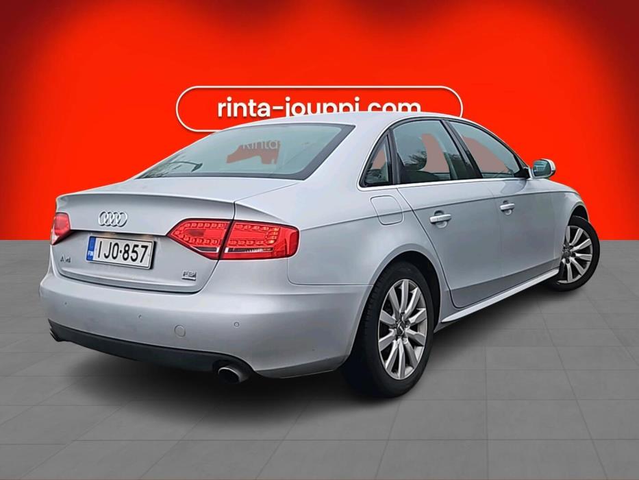AUDI A4 2010