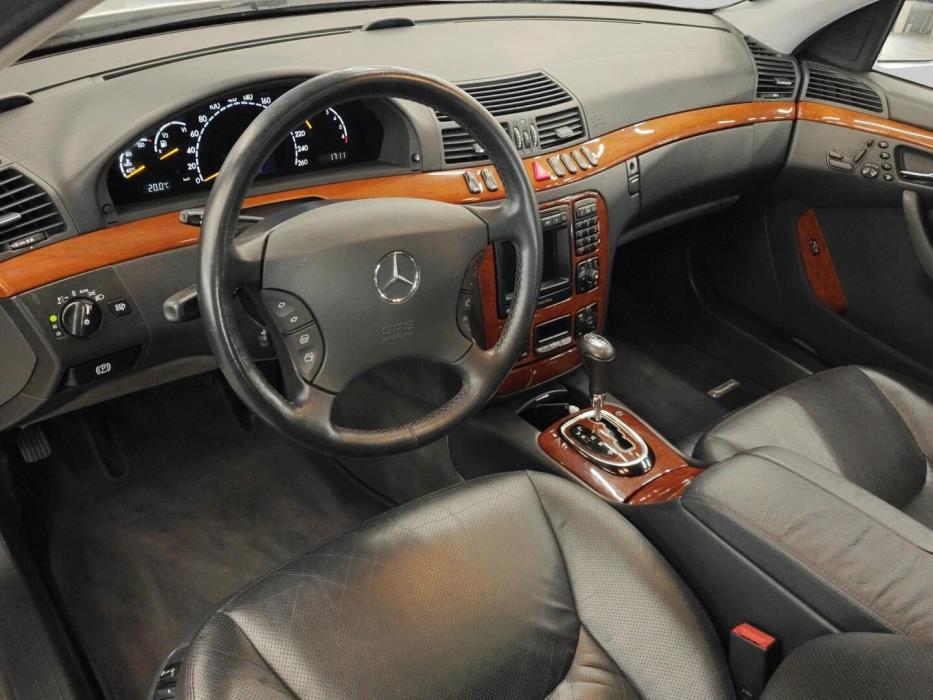 MERCEDES-BENZ S 2001