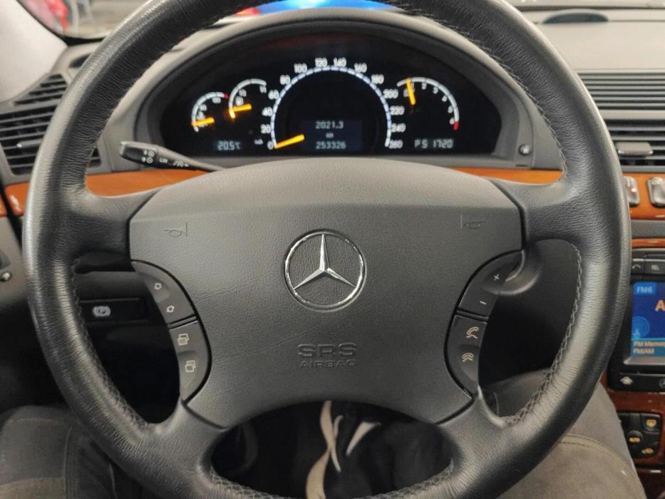 MERCEDES-BENZ S 2001