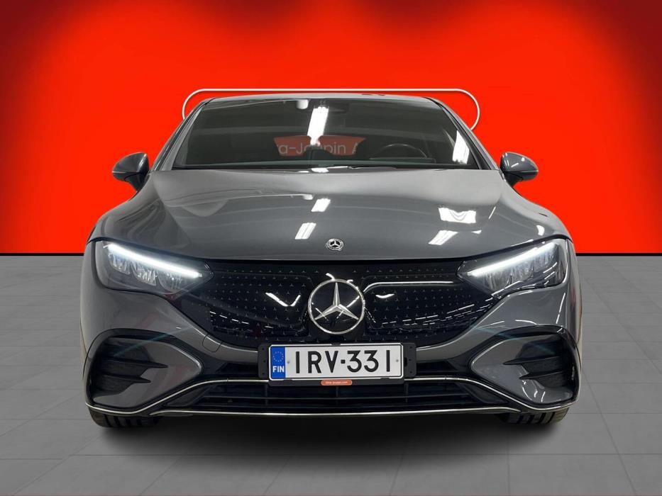 MERCEDES-BENZ EQE 2023