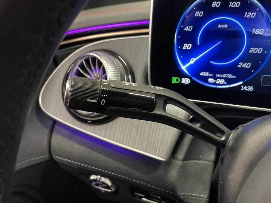 MERCEDES-BENZ EQE 2023