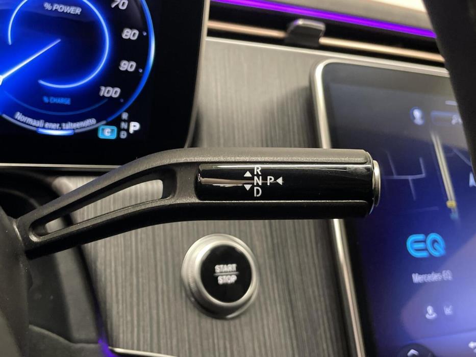 MERCEDES-BENZ EQE 2023