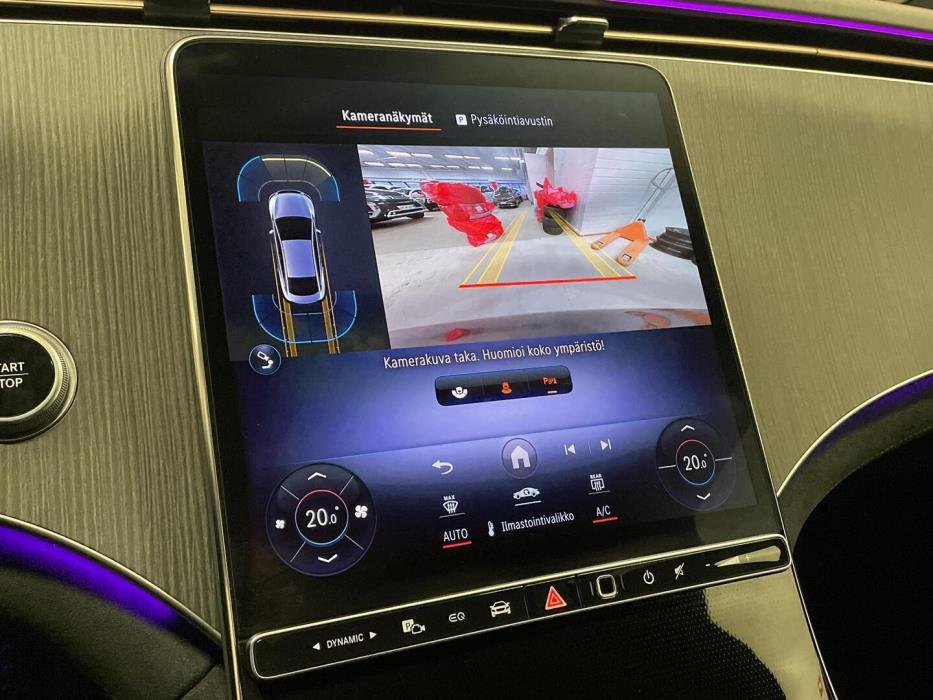 MERCEDES-BENZ EQE 2023