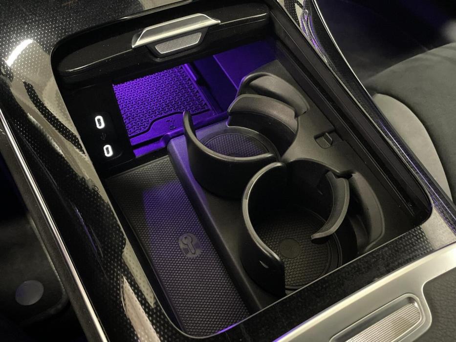 MERCEDES-BENZ EQE 2023