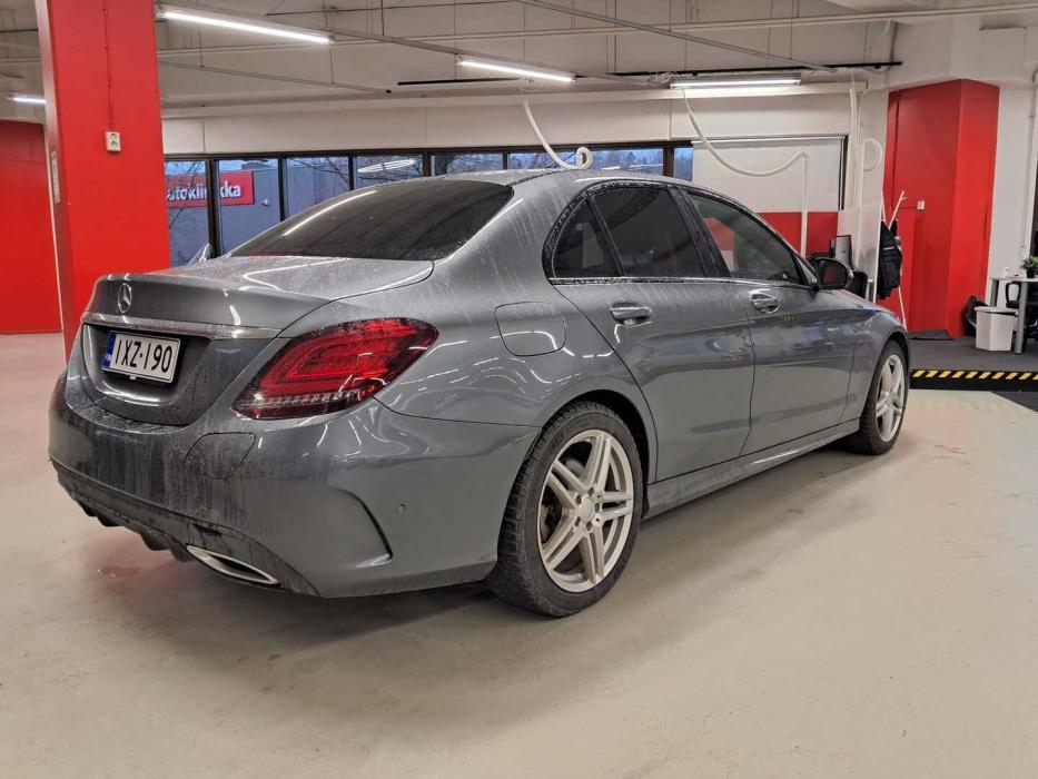 MERCEDES-BENZ C 2020