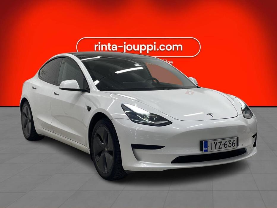 TESLA Model 3 2021