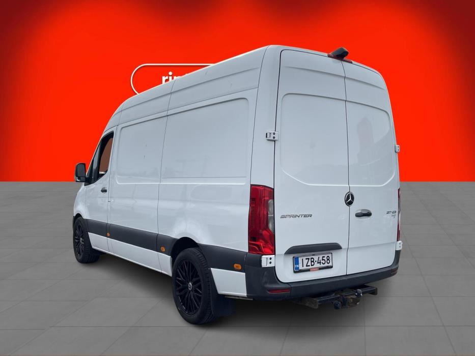 MERCEDES-BENZ Sprinter 2021
