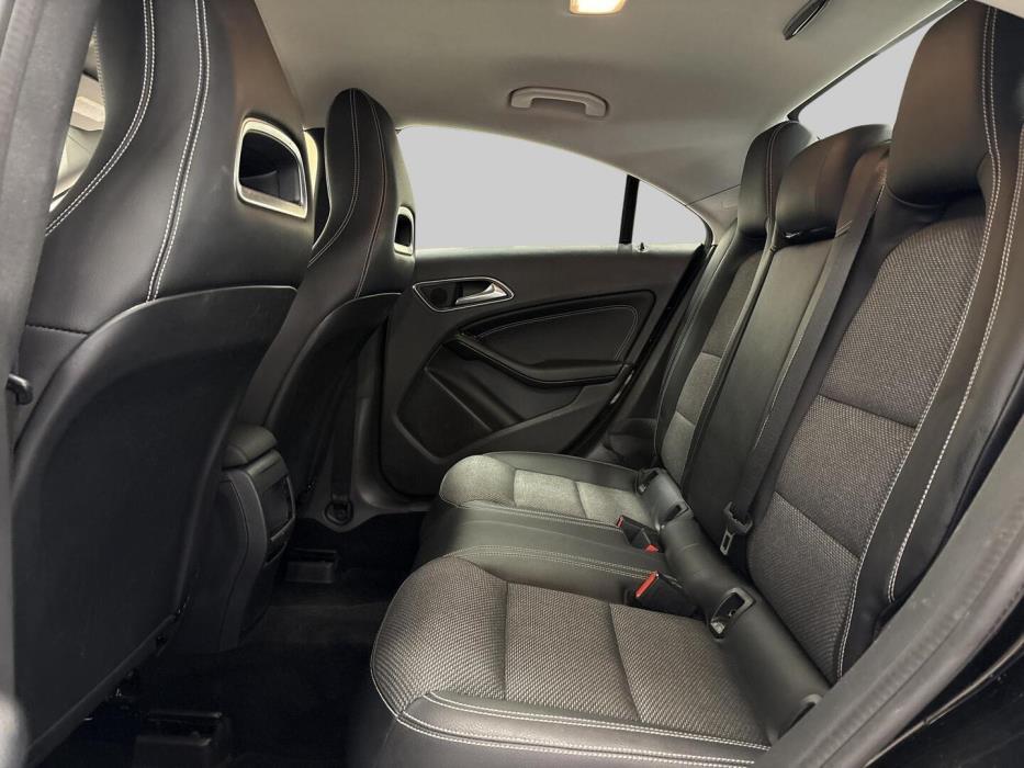 MERCEDES-BENZ CLA 2014