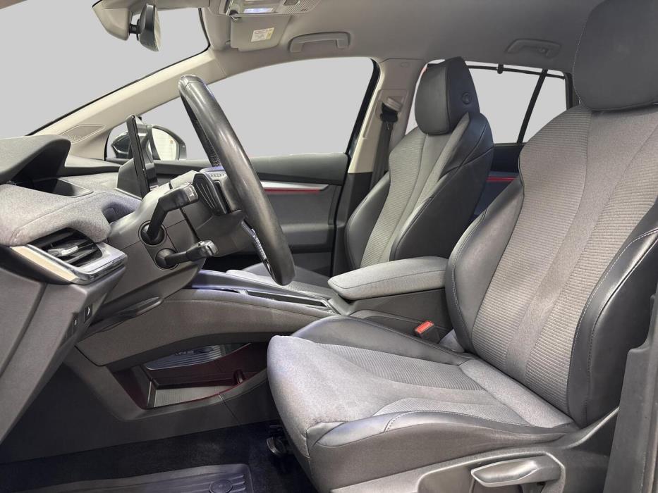 SKODA Enyaq 2023