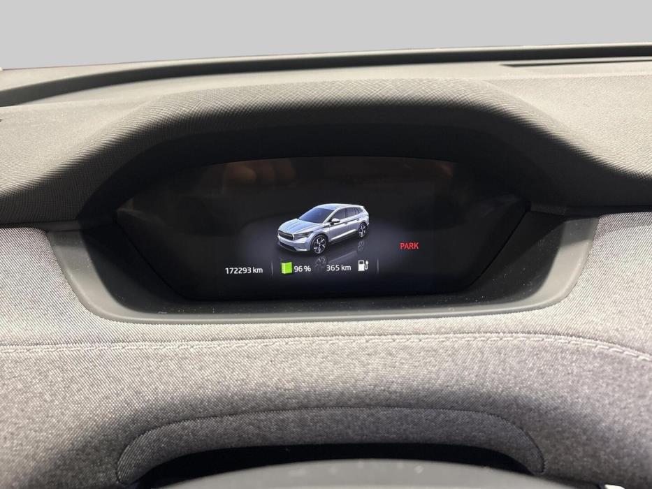SKODA Enyaq 2023