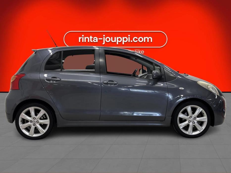 TOYOTA Yaris 2007