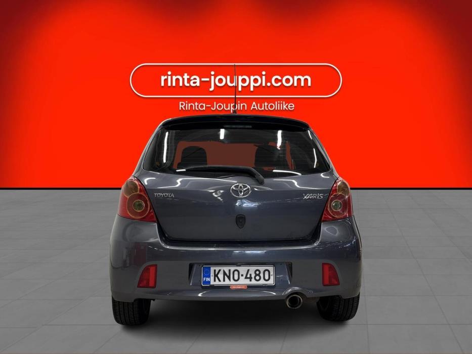 TOYOTA Yaris 2007