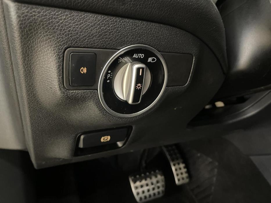 MERCEDES-BENZ CLA 2015