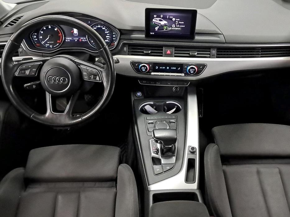 AUDI A4 2017