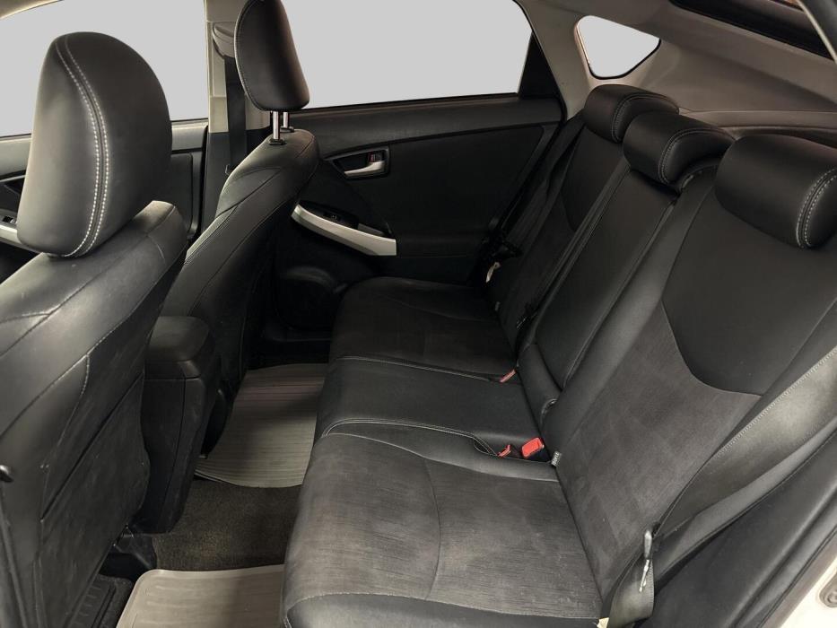 TOYOTA PRIUS PLUG-IN HYBRID 2012