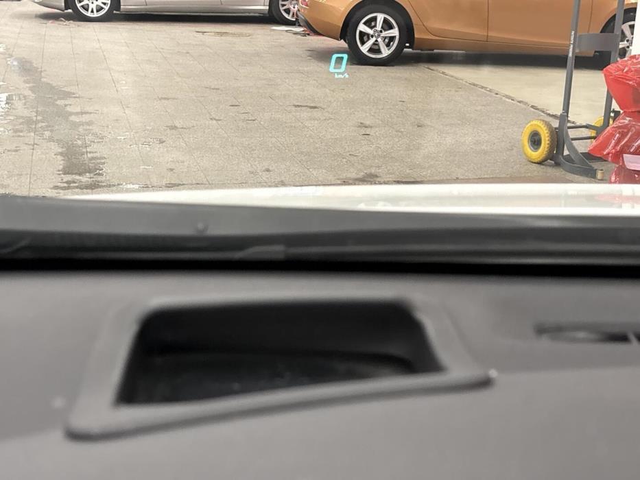 TOYOTA PRIUS PLUG-IN HYBRID 2012