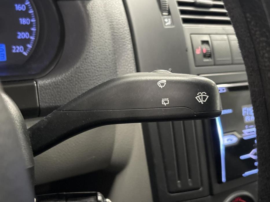 VOLKSWAGEN Polo 2007